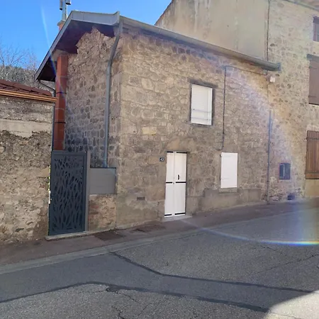 Charmante Petite Maison En Pierre, Avec Acces Autonome Holiday home Satillieu